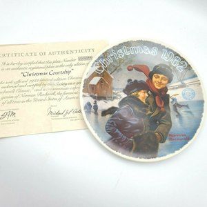 Norman Rockwell Plate with Certificate CHRISTMAS COURTSHIP 1982 By Knowles